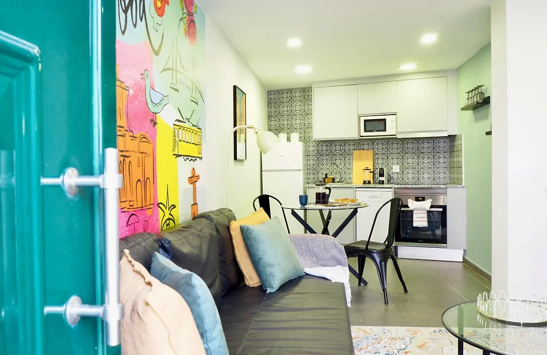 Chiado Local Artist Suites W Parking & Ev-1