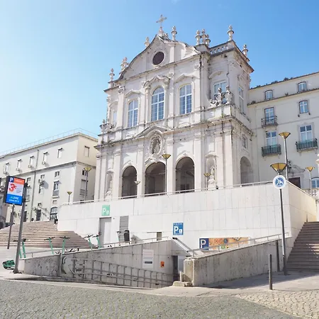 Chiado Local Artist Suites W Parking & Ev-2